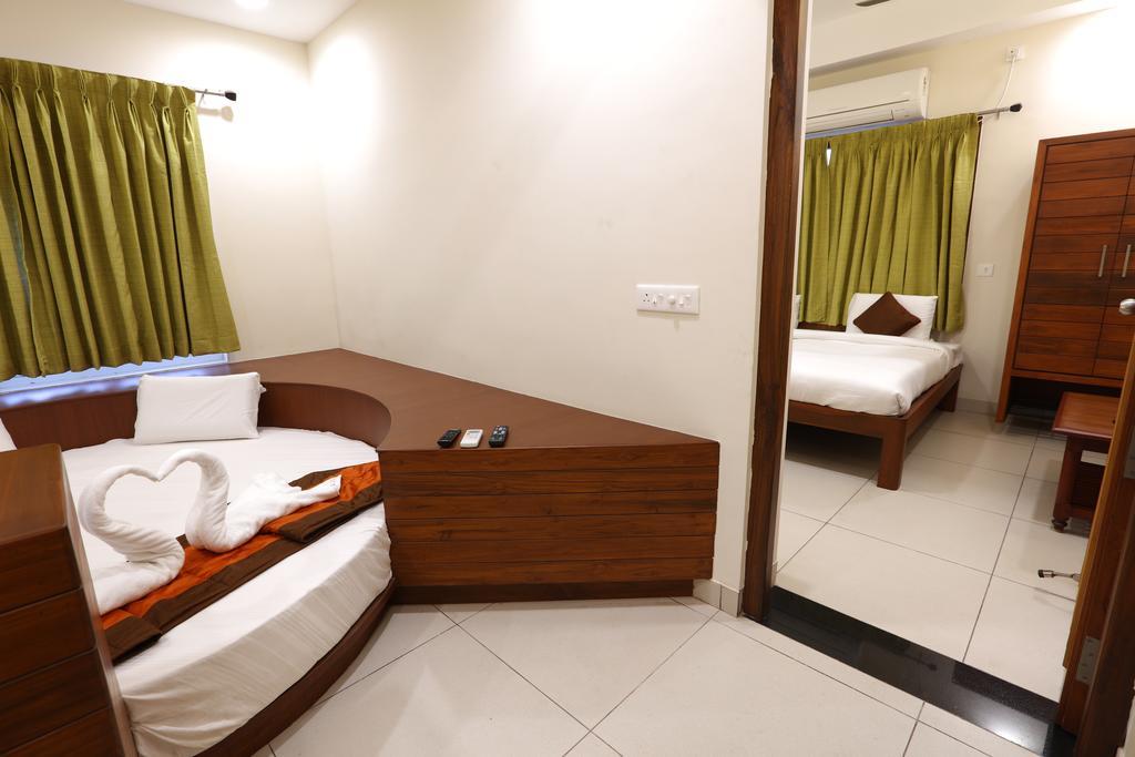 Hotel Raj Residency à Pondichéry Extérieur photo
