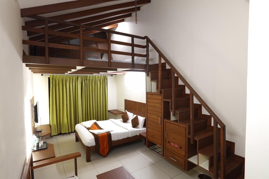 Hotel Raj Residency à Pondichéry Extérieur photo
